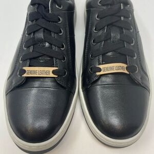 Dockers Norwalk Cushioned Fashion Sneakers Black/White Size 10.5 MSRP $85 New